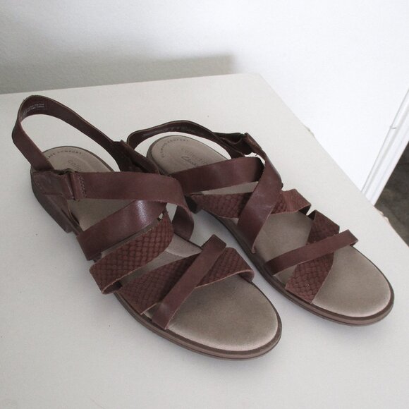 Clarks Collection Womens Tan Strappy Leather Velcro Adjustable Flat Sandal - 9M - Picture 4 of 7